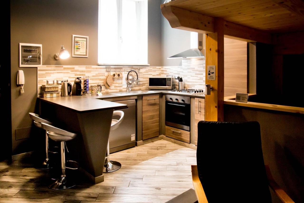 "Here" Mini Loft อาลเกโร ภายนอก รูปภาพ